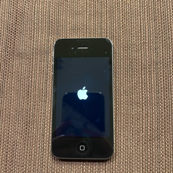iPhone 4s - Picture 2 of 11